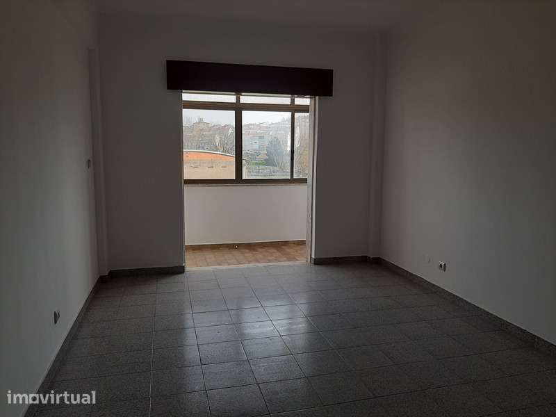 Apartamento em Seixal, Amora - Grande imagem: 5/17