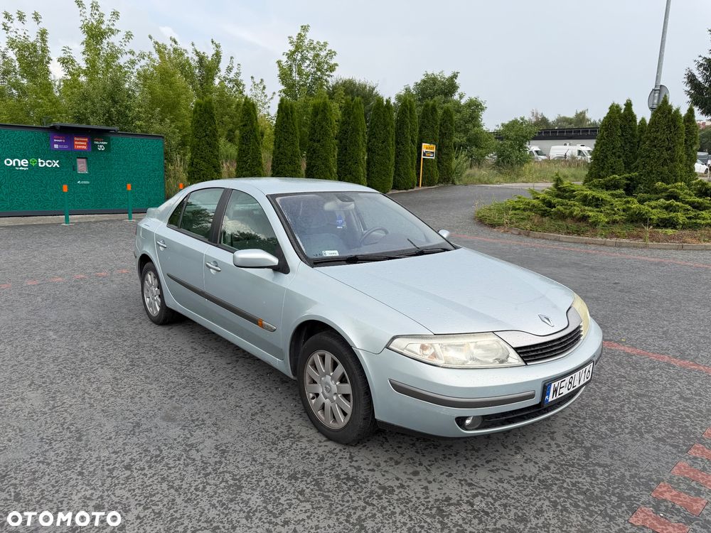 Renault Laguna - 1