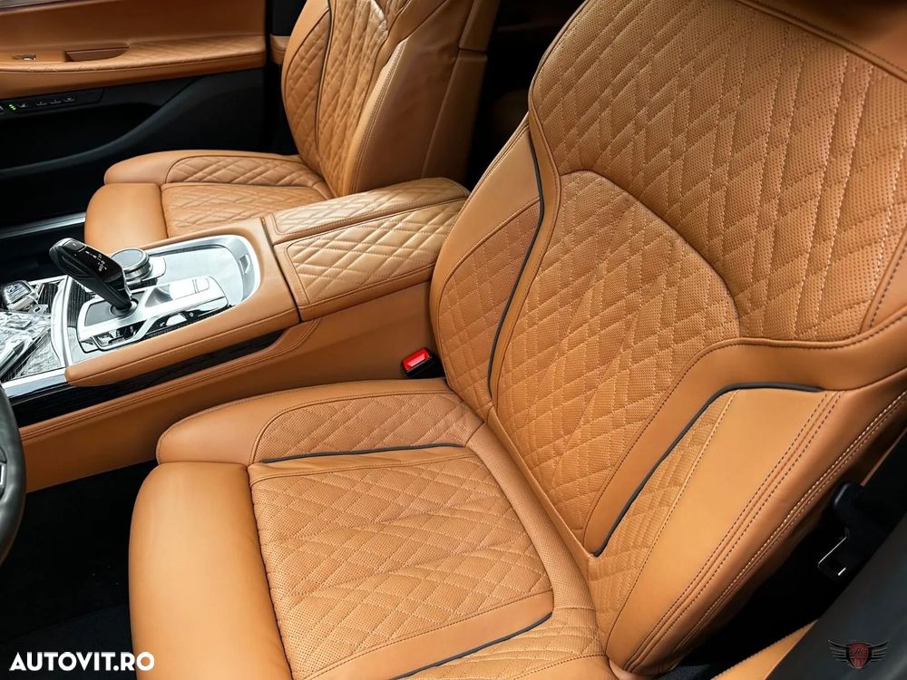 BMW Seria 7 730d xDrive MHEV - 10