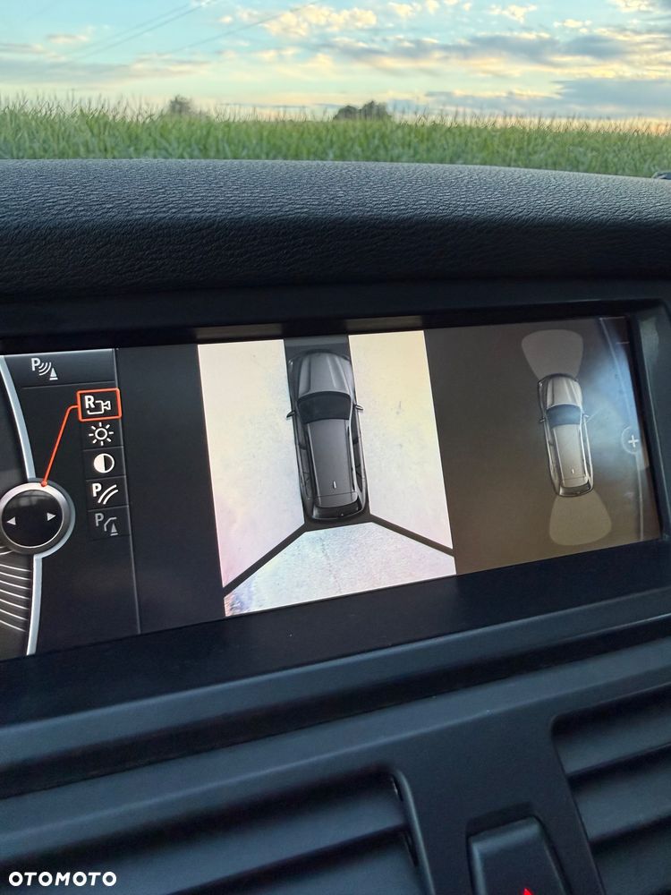 BMW X5 xDrive35i Edition Exclusive - 24