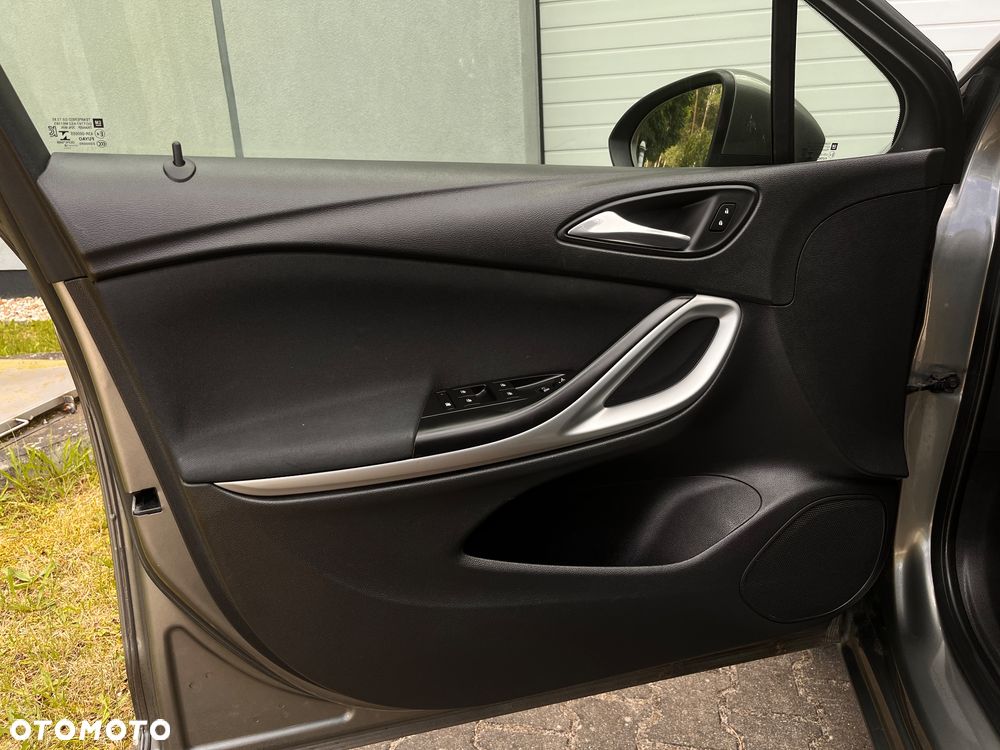 Opel Astra 1.6 CDTI Elite - 17