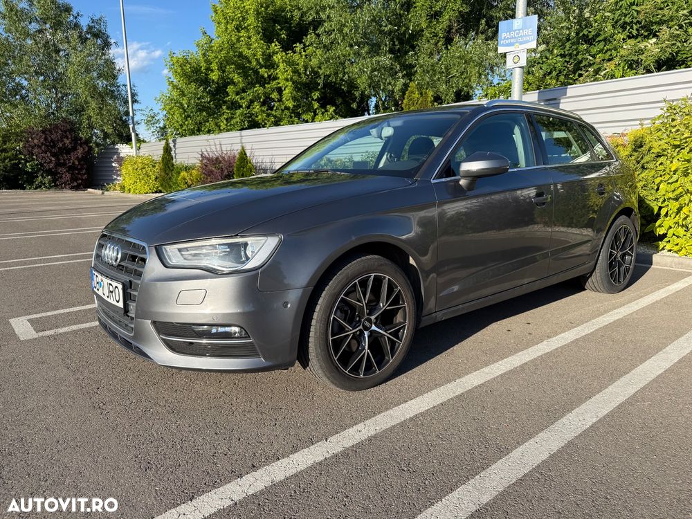 Audi A3 Sportback - 2