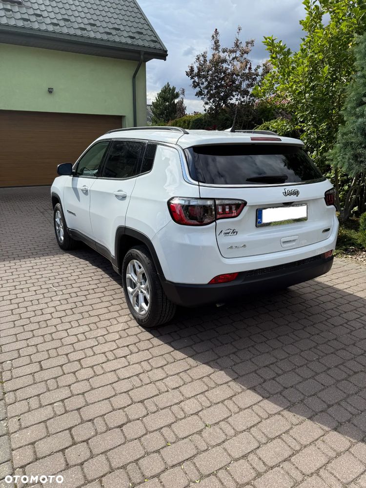 Jeep Compass - 4