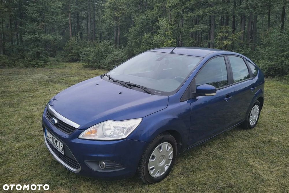Ford Focus 1.6 Ambiente - 1