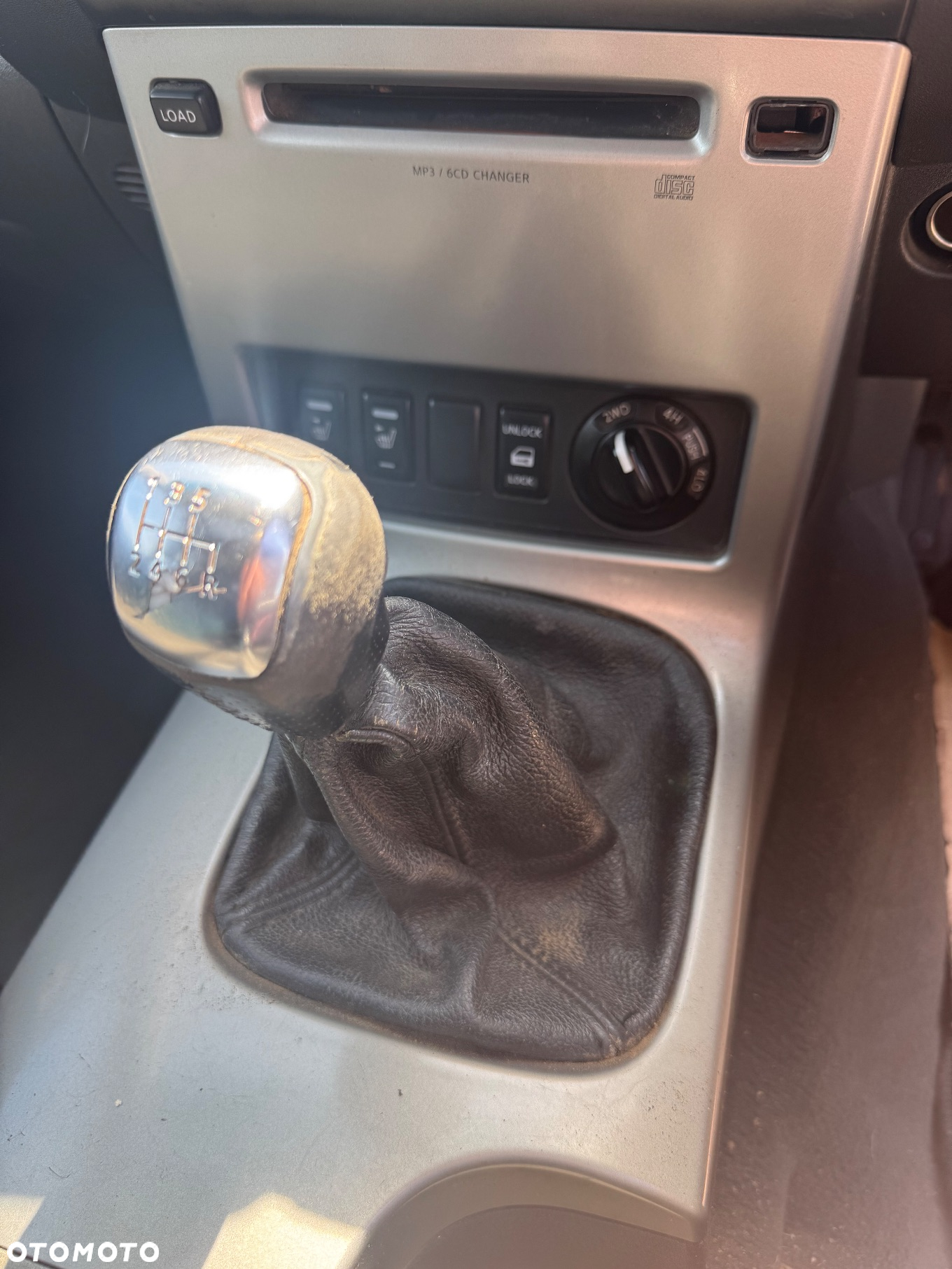 Nissan Navara 2.5 TDi Base / XE - 11