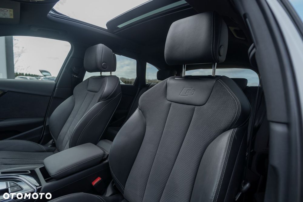 Audi A4 Avant 40 TDI S tronic S line - 14