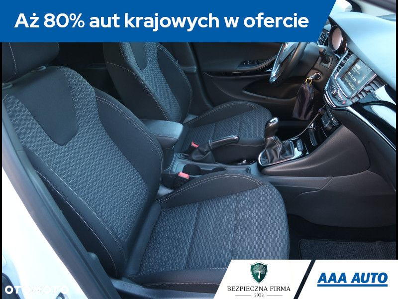 Opel Astra - 10