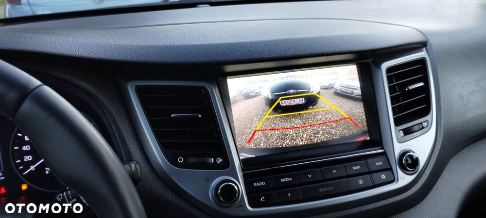 Hyundai Tucson 1.6 GDi 2WD Select - 16