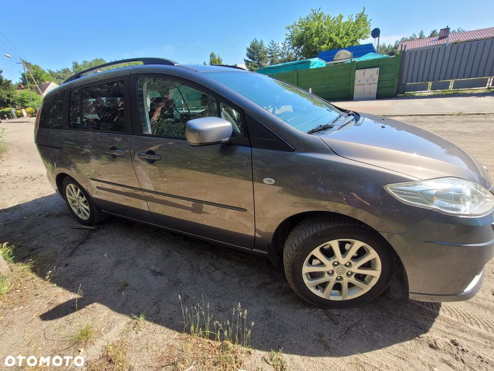 Mazda 5 - 16