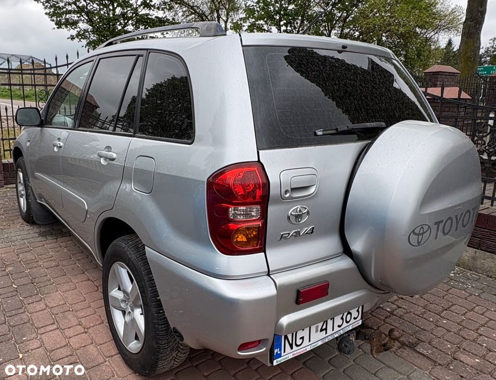 Toyota RAV4 - 2