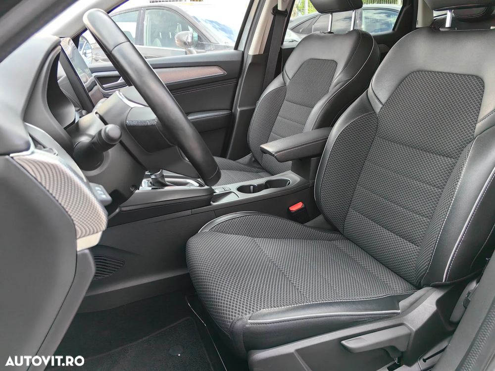 Renault Arkana E-TECH 145 INTENS - 14