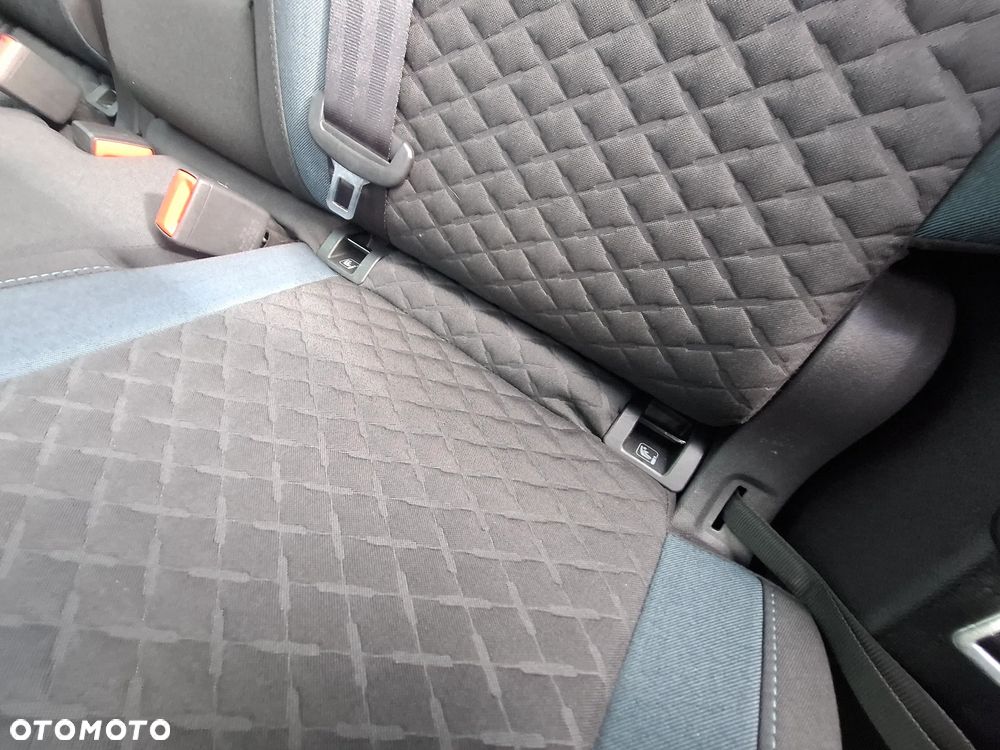 Volkswagen Tiguan 2.0 TDI SCR DSG IQ.DRIVE - 14