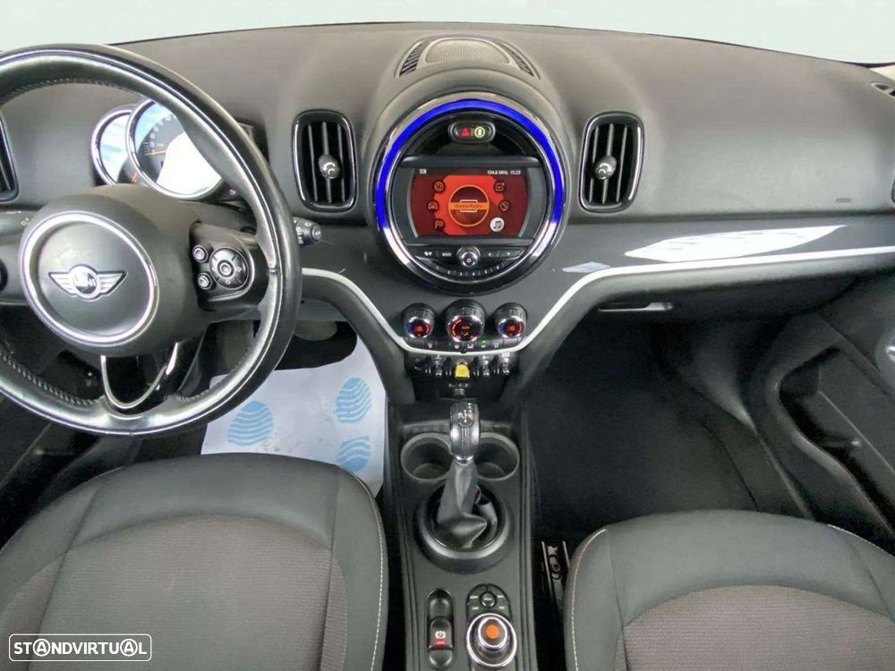 MINI Countryman Cooper SE ALL4 Auto - 15