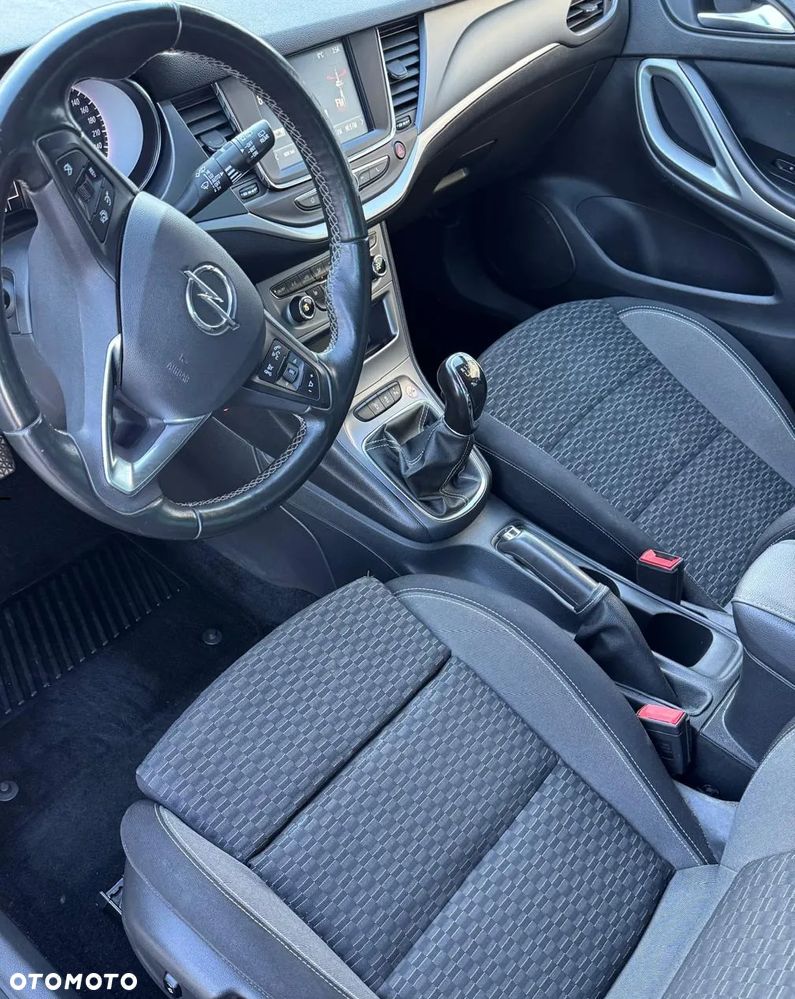 Opel Astra 1.5 D Start/Stop Business Elegance - 7