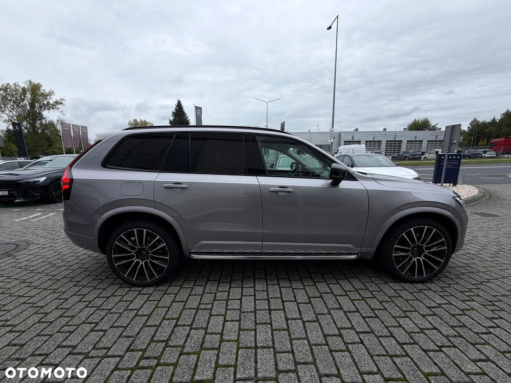 Volvo XC 90 - 7