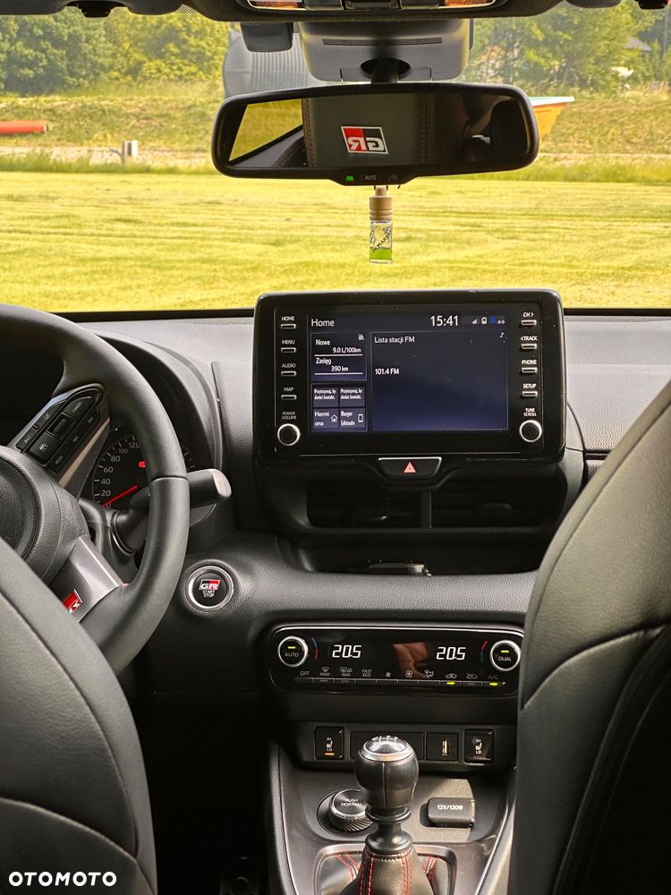 Toyota Yaris 1.8 GRMN - 8