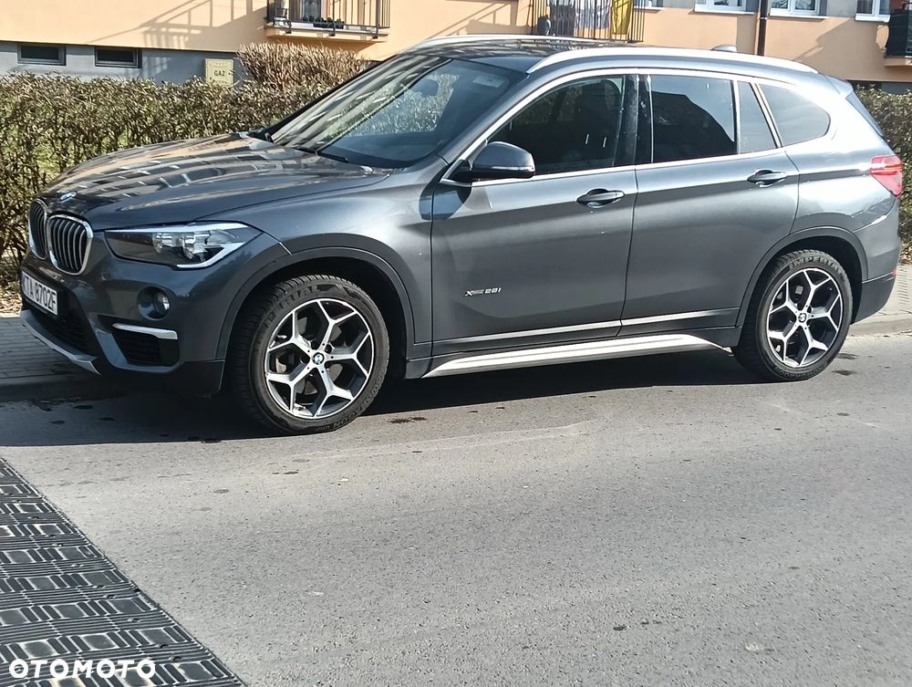 BMW X1 - 8