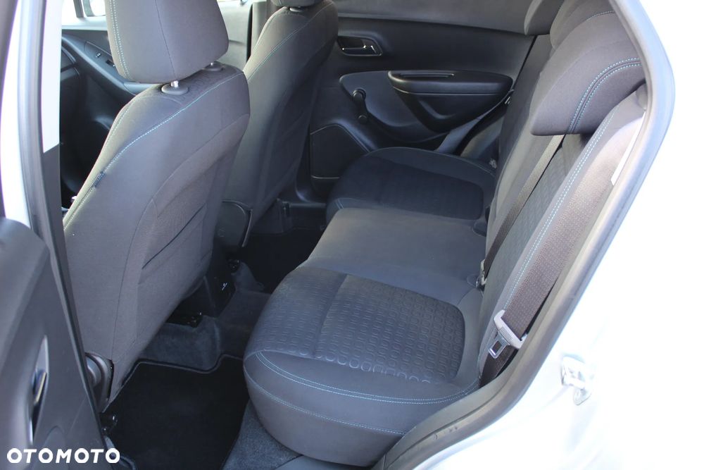 Chevrolet Trax - 16