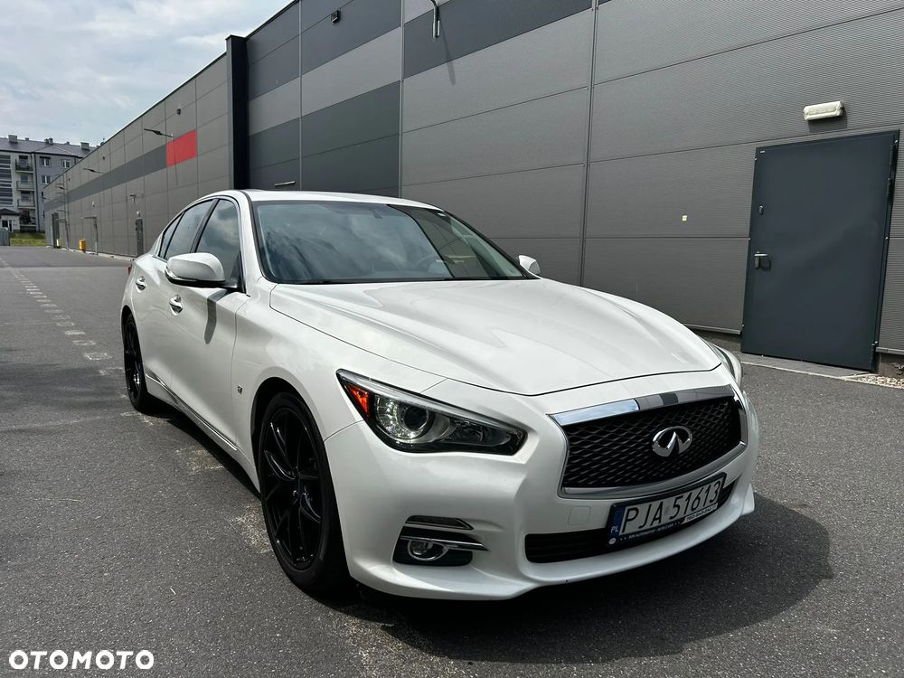 Infiniti Q50 - 11