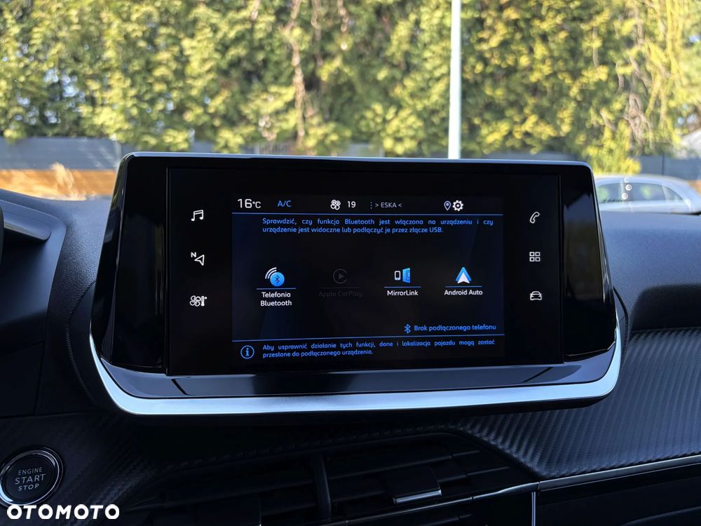 Peugeot 2008 1.2 PureTech Allure Pack S&S - 29