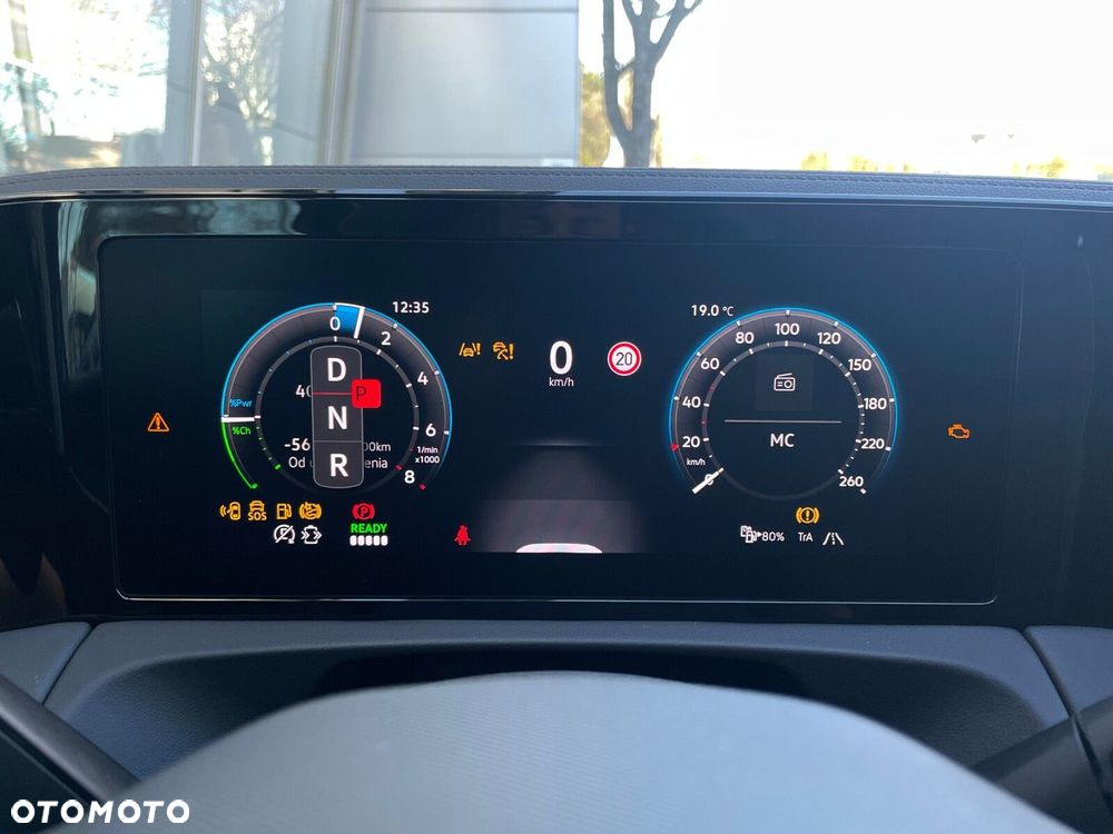 Volkswagen Tiguan - 16
