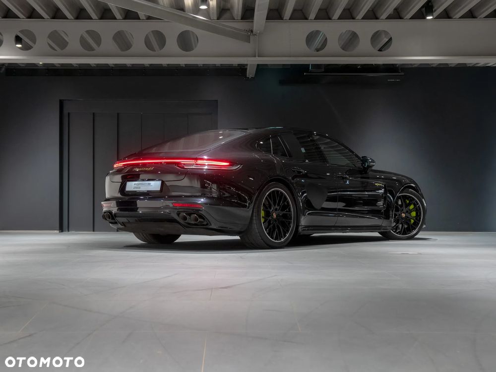 Porsche Panamera 4S E-Hybrid - 5