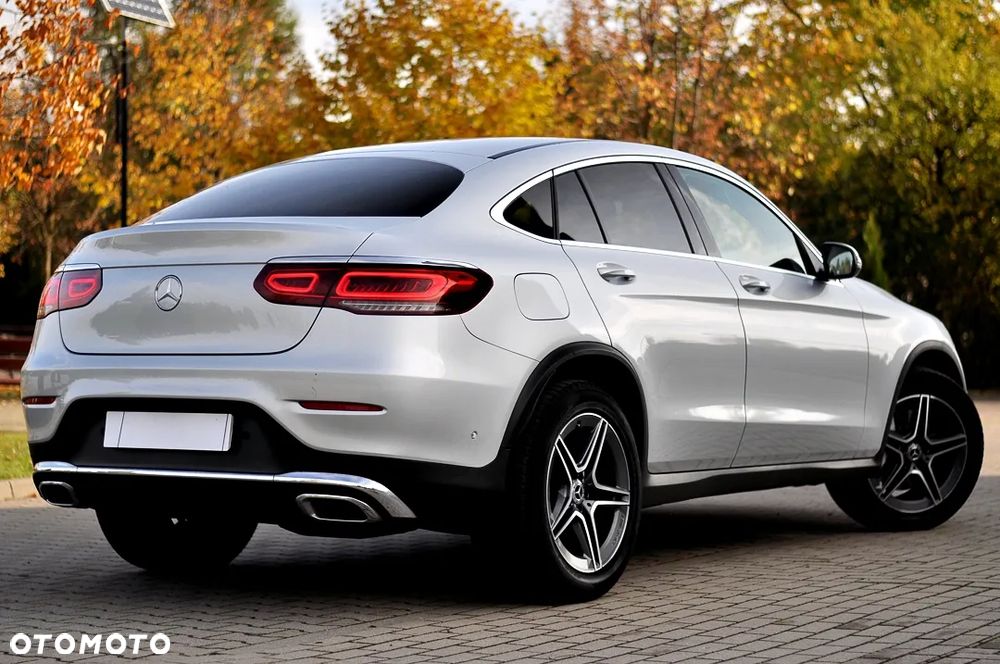 Mercedes-Benz GLC 200 d 4Matic 9G-TRONIC AMG Line - 13