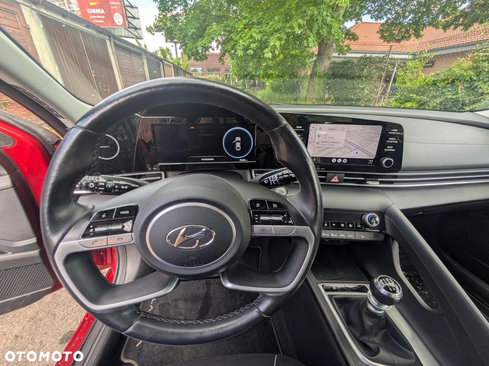 Hyundai Elantra 1.6 Smart - 9