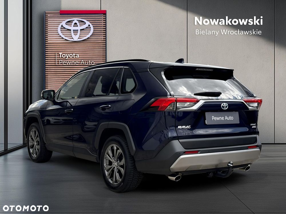 Toyota RAV4 - 2