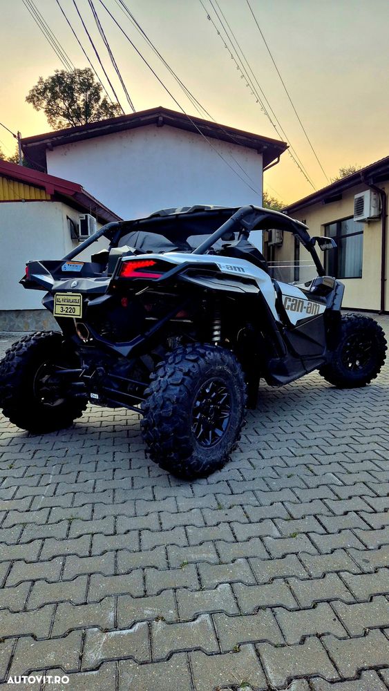 Can-Am DS - 9