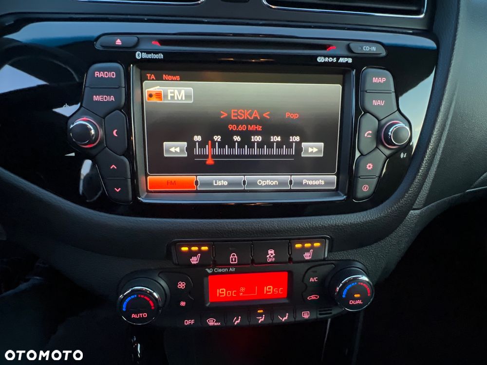 Kia Ceed 1.4 CVVT Dream Team Edition - 22