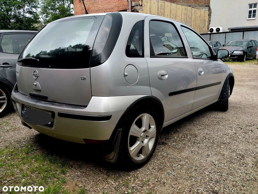 Opel Corsa - 4