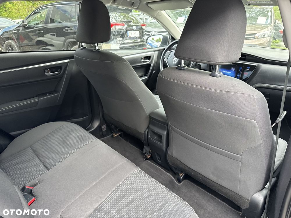 Toyota Corolla 1.6 Comfort - 10