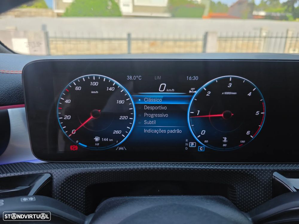 Mercedes-Benz CLA 200 d 8G-DCT AMG Line - 20
