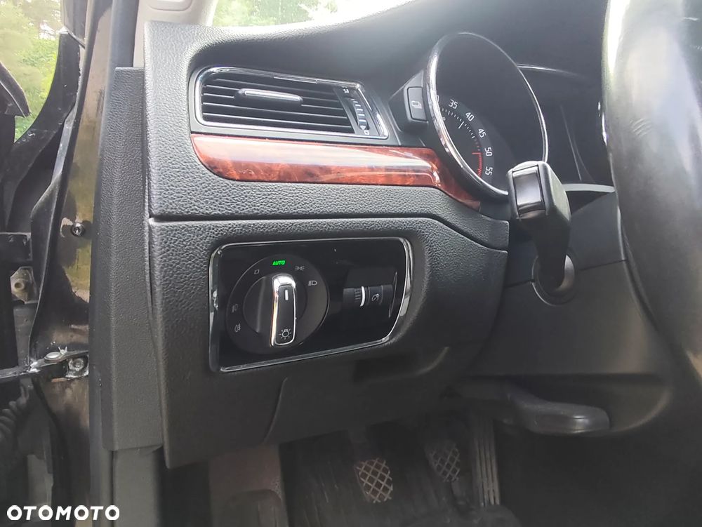 Skoda Superb 2.0 TDI Green tec Exclusive - 16