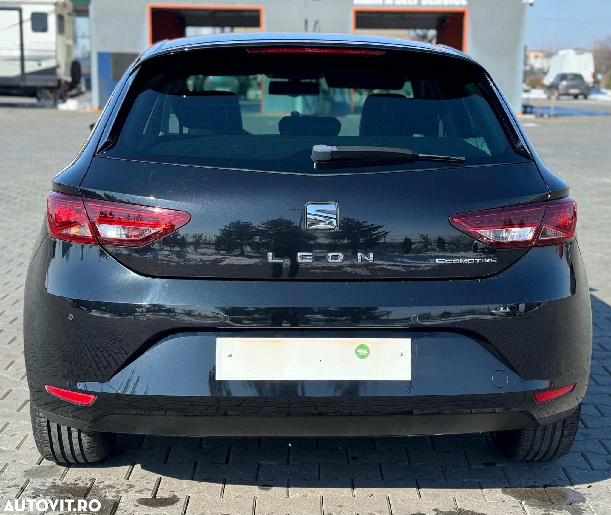 Seat Leon 2.0 TDI DPF Ecomotive FR - 4