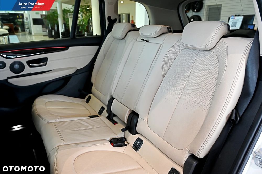 BMW Seria 2 220i Gran Tourer Luxury Line - 18