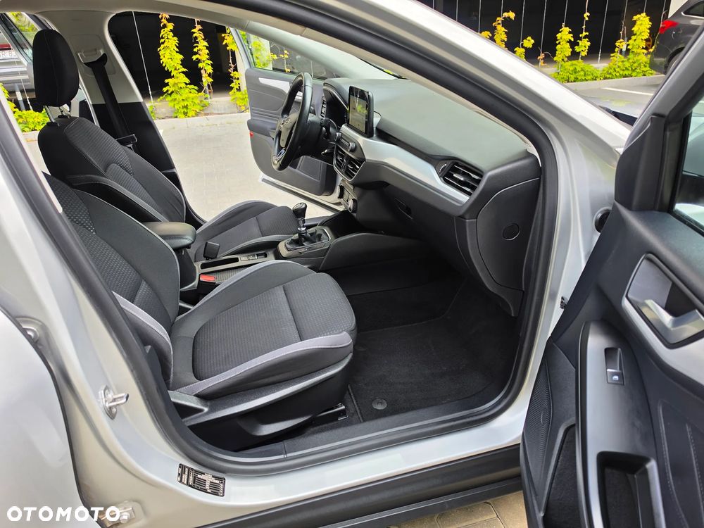 Ford Focus 1.5 TDCi Platinium X ASS - 11