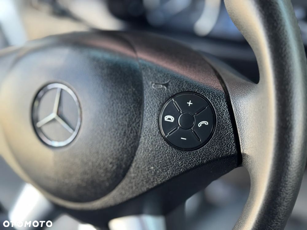 Mercedes-Benz SPRINTER - 27