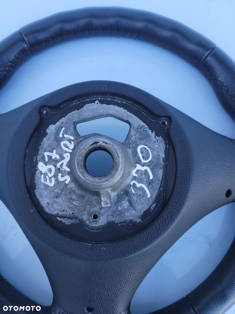 KIEROWNICA BMW E90 E91 E92 E93 E81 E82 E87 E88 X1 E84 SPORT 330 BARDZO ŁADNA - 11
