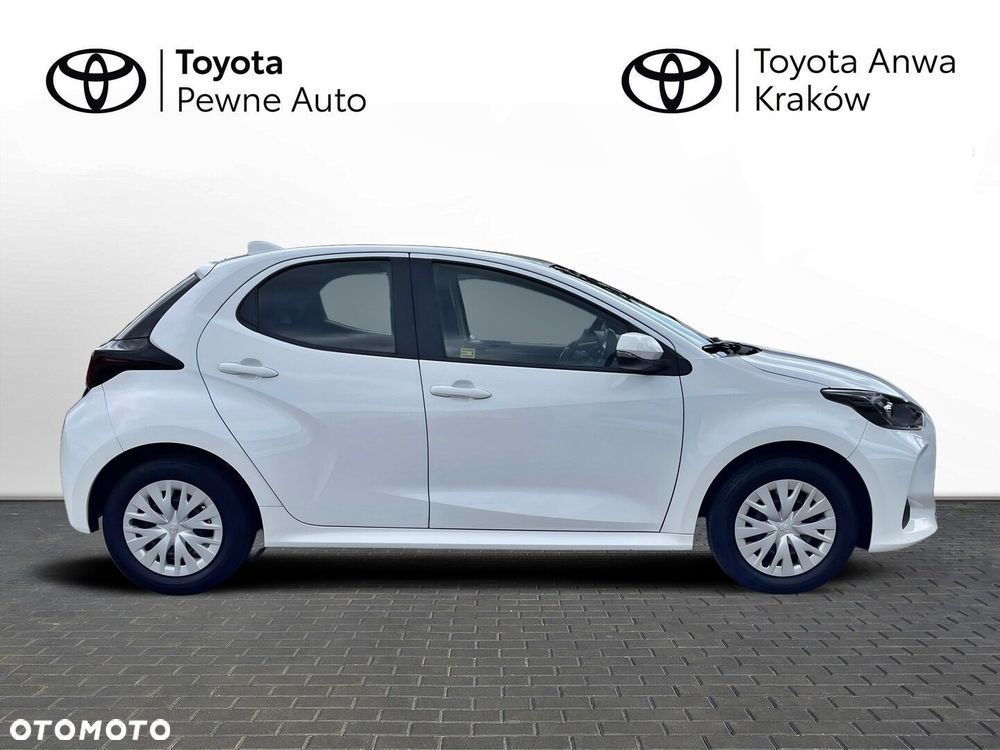 Toyota Yaris - 4
