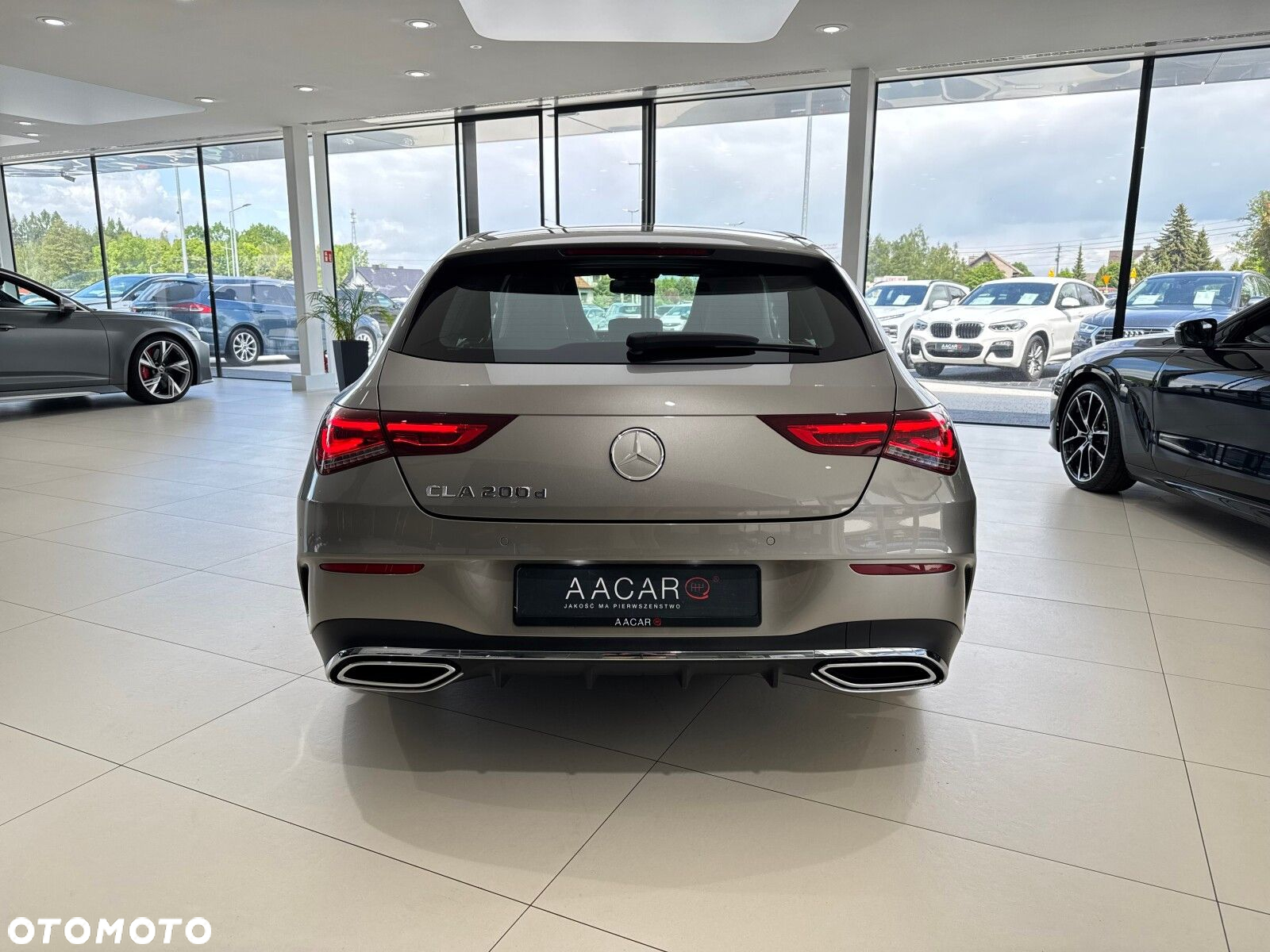 Mercedes-Benz CLA 200 d AMG Line 8G-DCT - 4