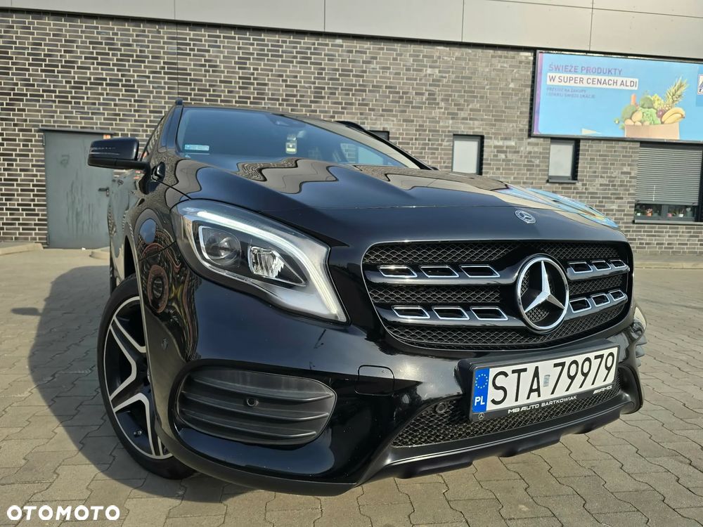 Mercedes-Benz GLA 200 7G-DCT AMG Line - 5