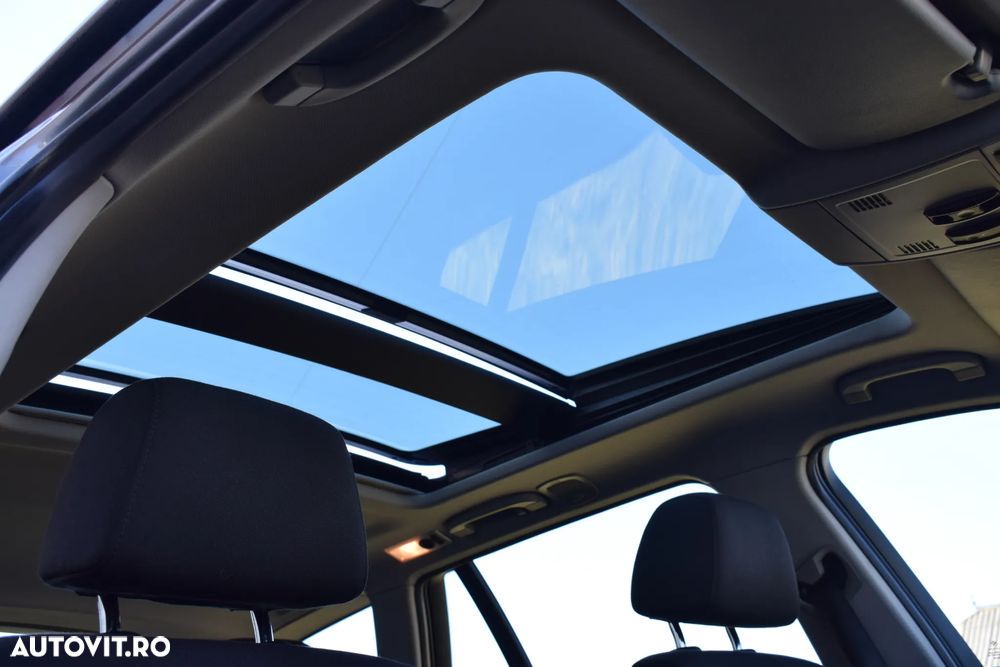 BMW Seria 3 318d Sport Line - 34