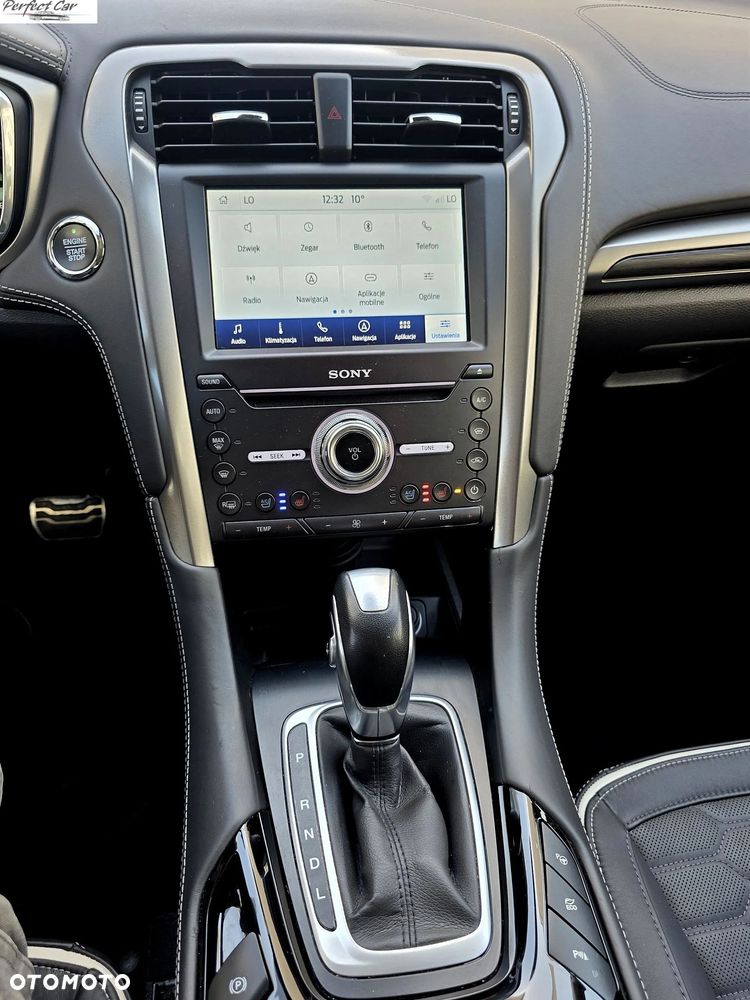 Ford Mondeo 2.0 Hybrid Vignale Plus - 19