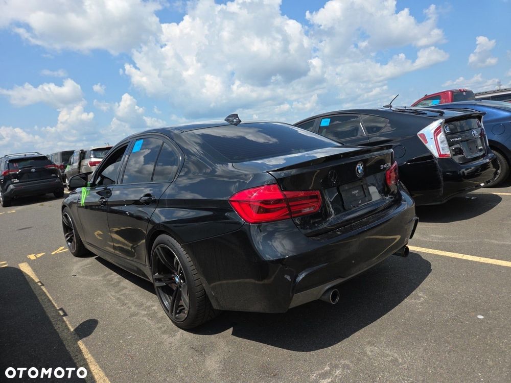 BMW Seria 3 340i xDrive M Sport - 5
