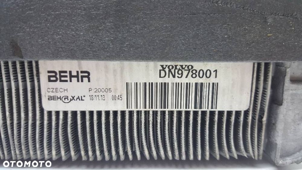 NAGRZEWNICA KLIMATYZACJI ZAWÓR VOLVO XC60 7036866 - 7