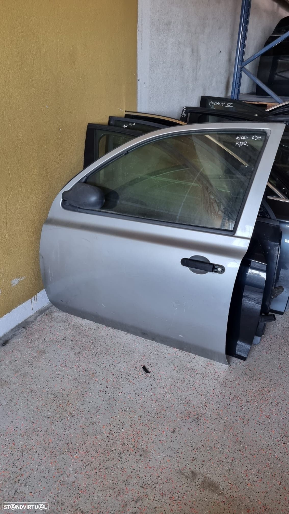 Porta Frente Esquerda Nissan Micra de 2004 - 1