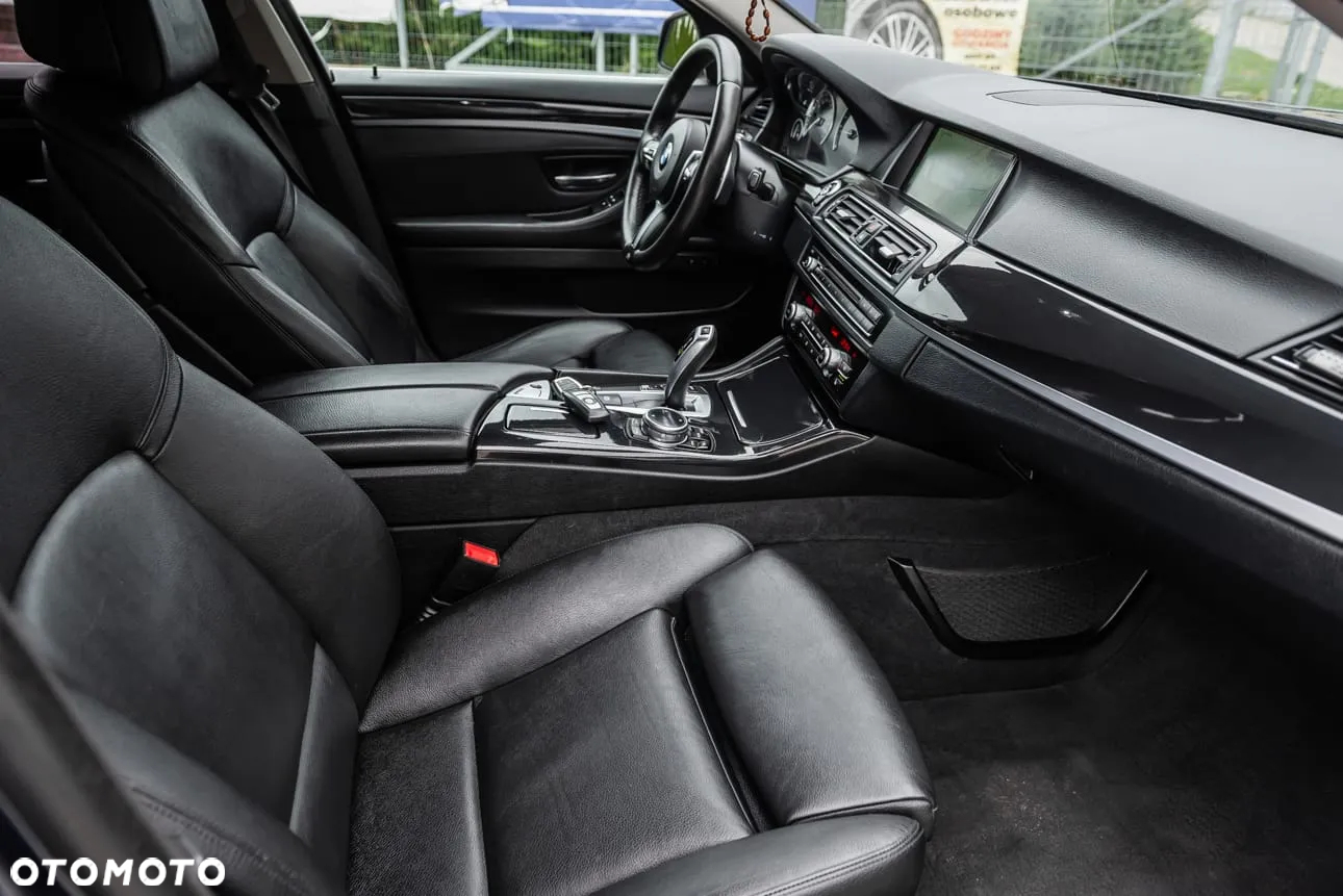 BMW Seria 5 518d - 35