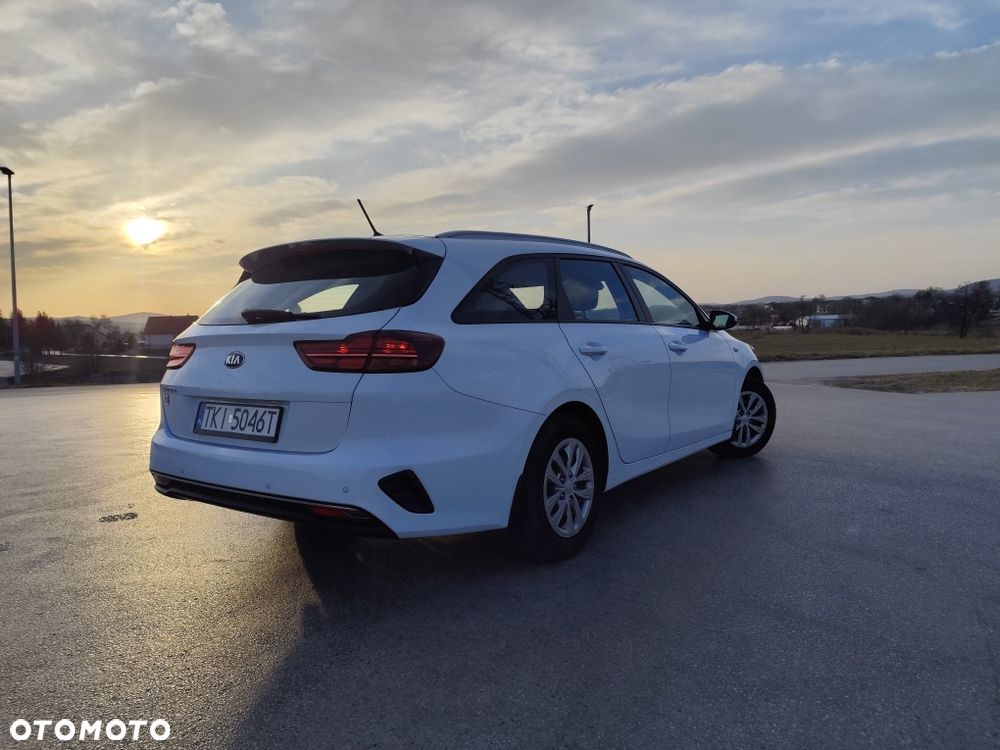 Kia Ceed - 3